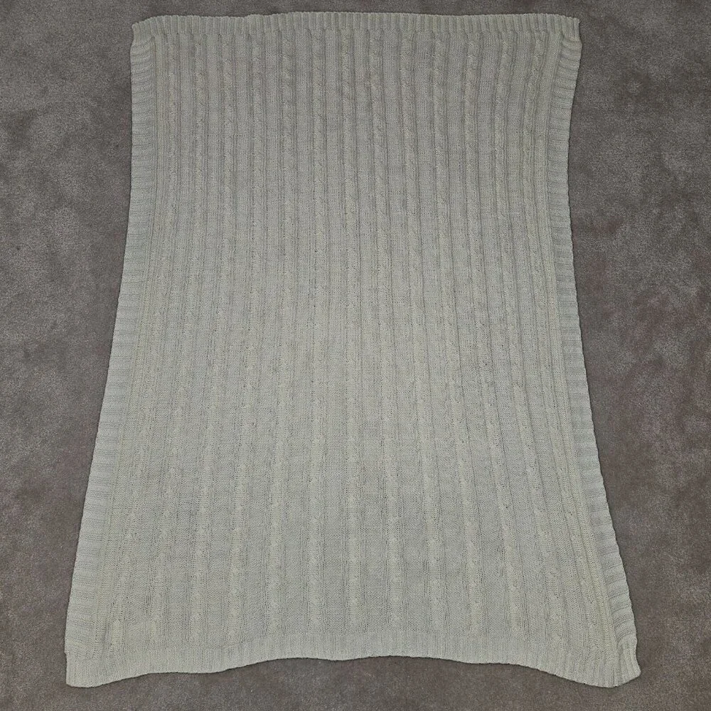 NTBAY Ivory Cable Knit Throw Blanket 30x42